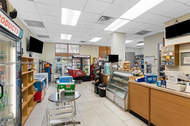 3000 S Ocean Dr 206, Hollywood, FL 33019