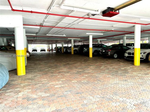 3000 S Ocean Dr 206, Hollywood, FL 33019