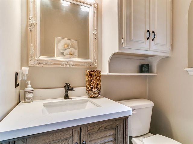 2608 Redvine Road, Edmond, OK 73034