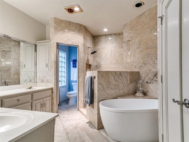 2608 Redvine Road, Edmond, OK 73034