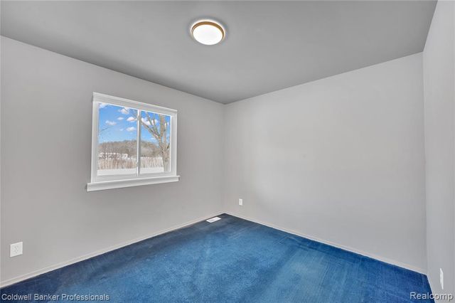 4331 Jones Road, North Branch, MI 48461