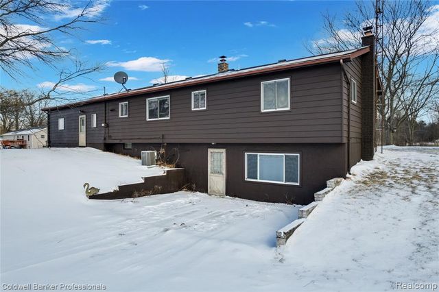 4331 Jones Road, North Branch, MI 48461