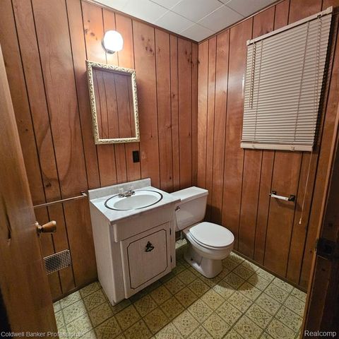 4331 Jones Road, North Branch, MI 48461