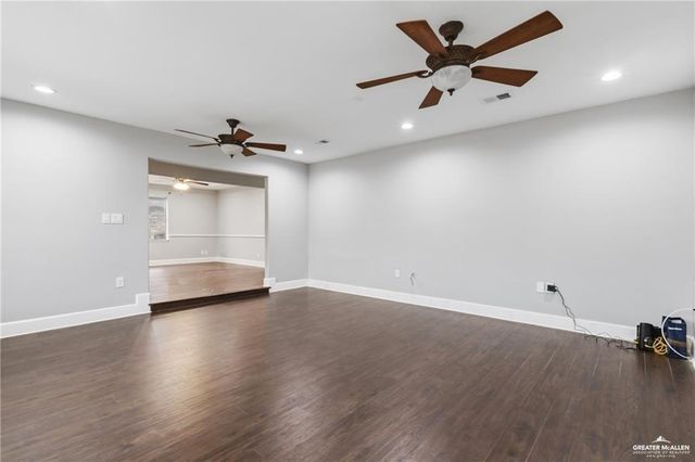 904 S Diplomat Drive, Pharr, TX 78577