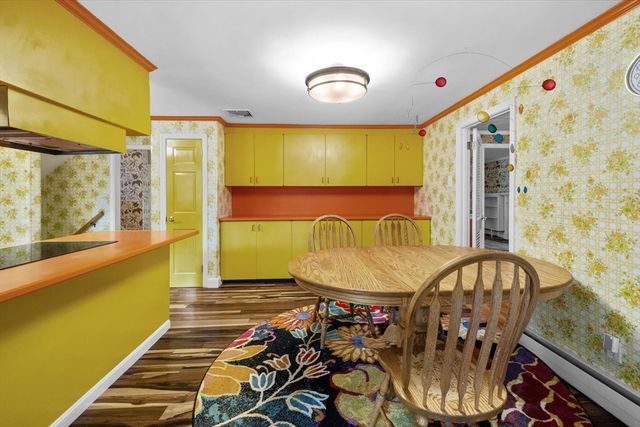 9 Plymouth Rd, Winchester, MA 01890