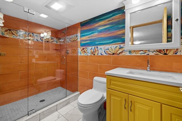 9 Plymouth Rd, Winchester, MA 01890