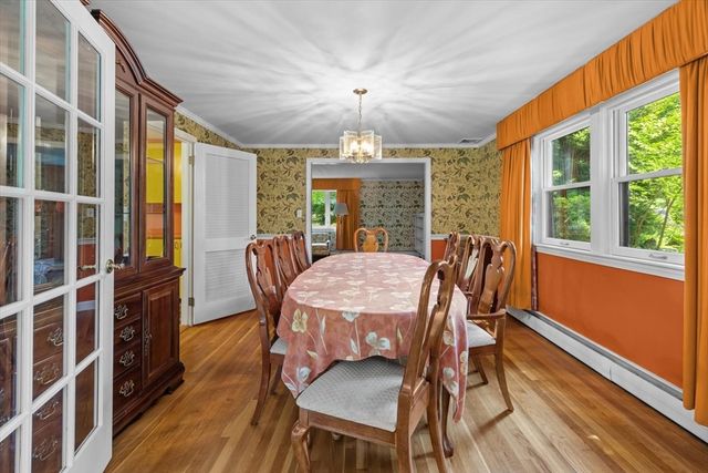 9 Plymouth Rd, Winchester, MA 01890