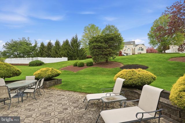 100 WINDY KNOLL DR, Richboro, PA 18954