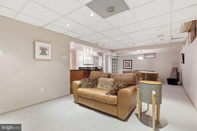 100 WINDY KNOLL DR, Richboro, PA 18954