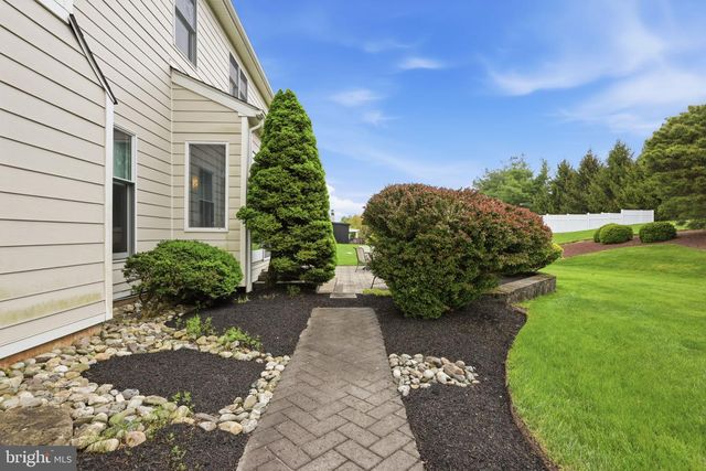 100 WINDY KNOLL DR, Richboro, PA 18954