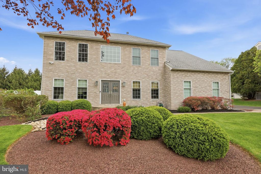 100 WINDY KNOLL DR, Richboro, PA 18954
