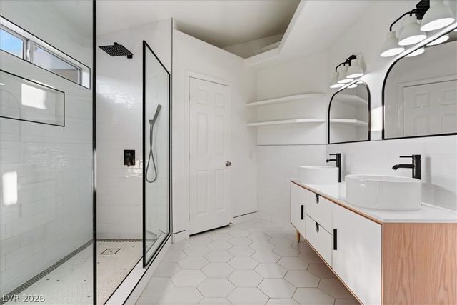 4818 Carefree Drive, Las Vegas, NV 89122