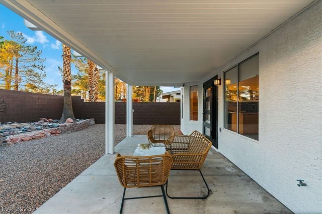 4818 Carefree Drive, Las Vegas, NV 89122