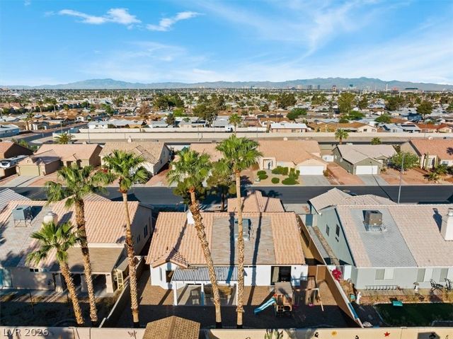 4818 Carefree Drive, Las Vegas, NV 89122