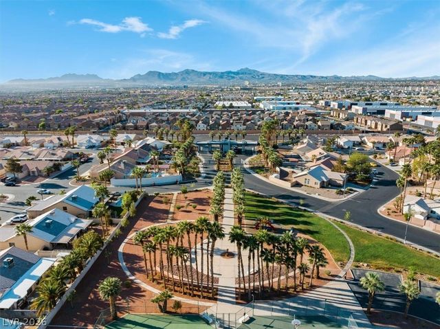 4818 Carefree Drive, Las Vegas, NV 89122