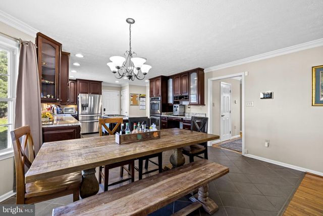 1286 MACEDONIA CHURCH RD, Stephens City, VA 22655