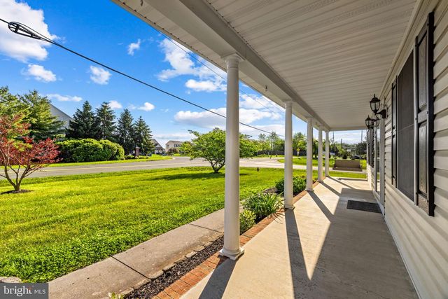 1286 MACEDONIA CHURCH RD, Stephens City, VA 22655