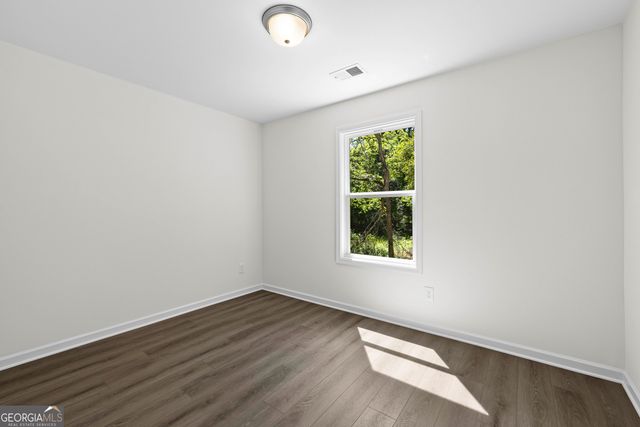 797 Hunnicutt Avenue, Lagrange, GA 30240