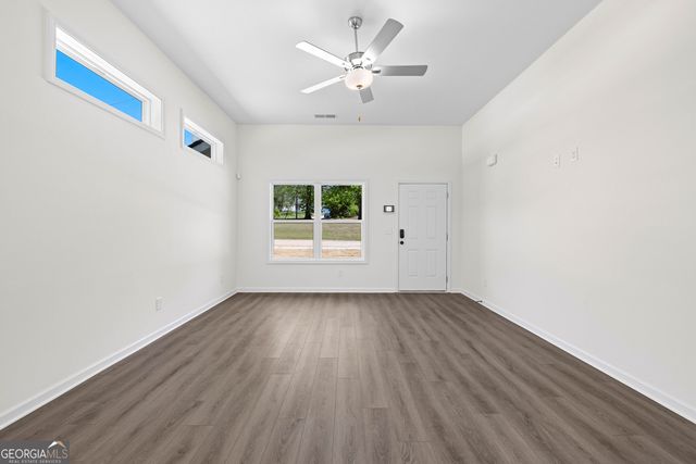 797 Hunnicutt Avenue, Lagrange, GA 30240