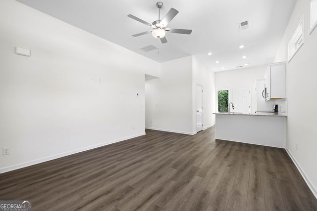 797 Hunnicutt Avenue, Lagrange, GA 30240