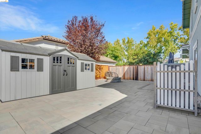 188 Continente Ave, Brentwood, CA 94513