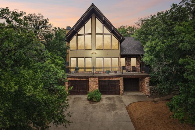 9205 Old Cross Timbers Road, Flower Mound, TX 75022