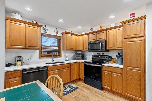 7624 Seidl ROAD, Manitowoc, WI 54220