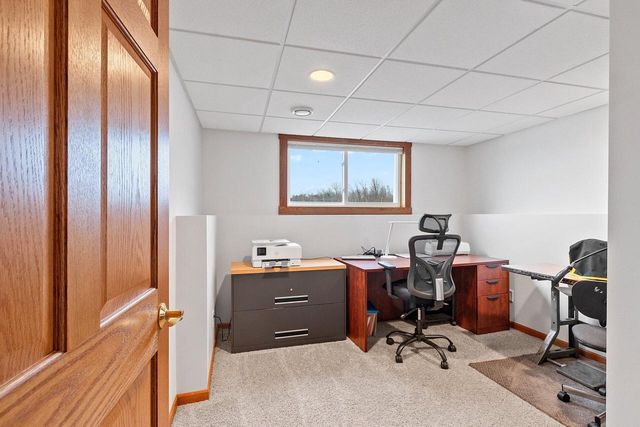 7624 Seidl ROAD, Manitowoc, WI 54220