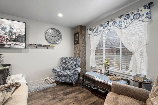 177 E 610 S, Santaquin, UT 84655