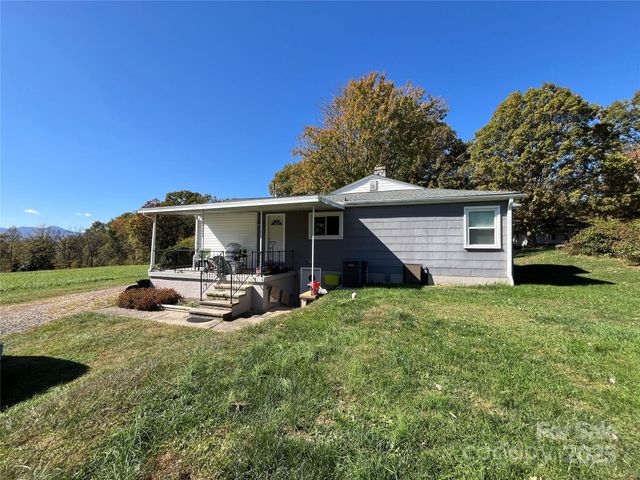 180 Holbrook Road, Candler, NC 28715