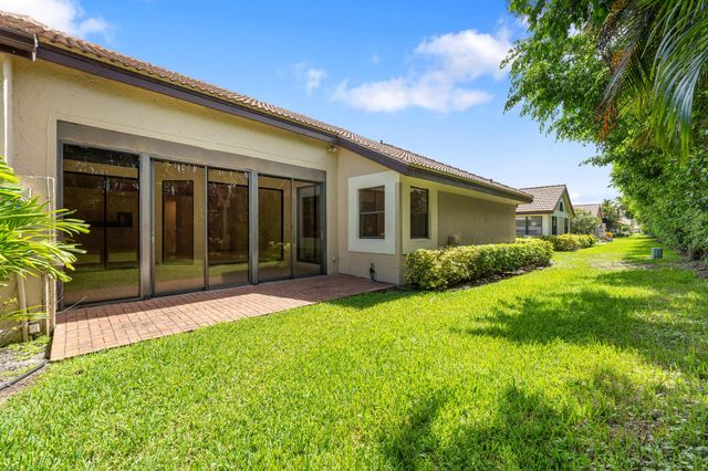 7219 Le Chalet Boulevard, Boynton Beach, FL 33472