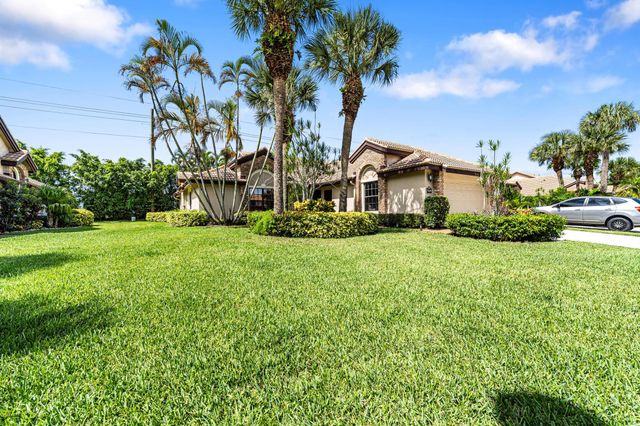 7219 Le Chalet Boulevard, Boynton Beach, FL 33472