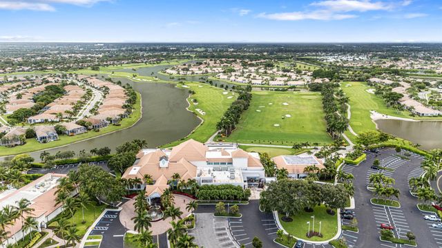 7219 Le Chalet Boulevard, Boynton Beach, FL 33472