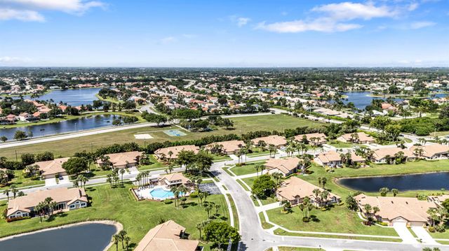 7219 Le Chalet Boulevard, Boynton Beach, FL 33472
