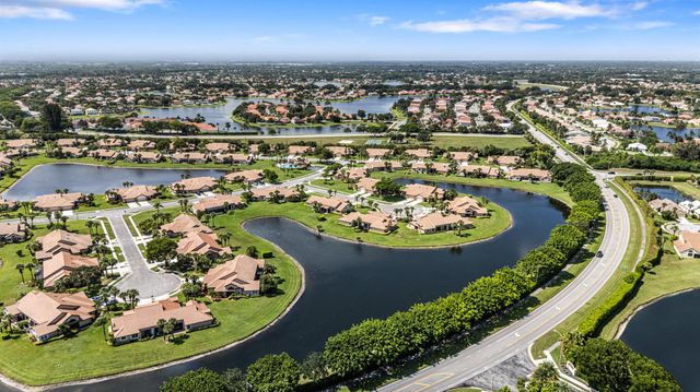 7219 Le Chalet Boulevard, Boynton Beach, FL 33472