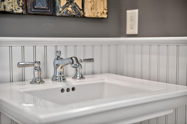 68 Levis Path, South Chatham, MA 02659