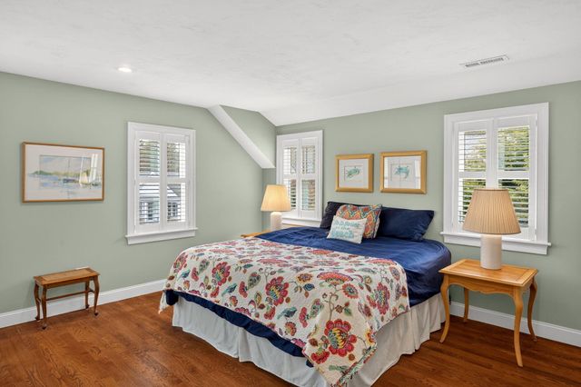 68 Levis Path, South Chatham, MA 02659