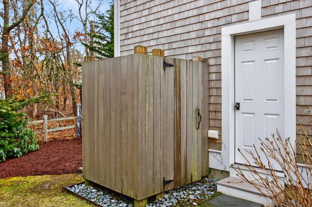 68 Levis Path, South Chatham, MA 02659
