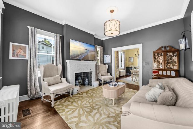 8 JAMES ST, Gaithersburg, MD 20877