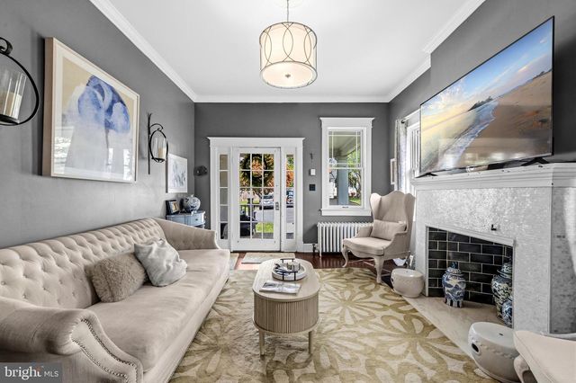 8 JAMES ST, Gaithersburg, MD 20877