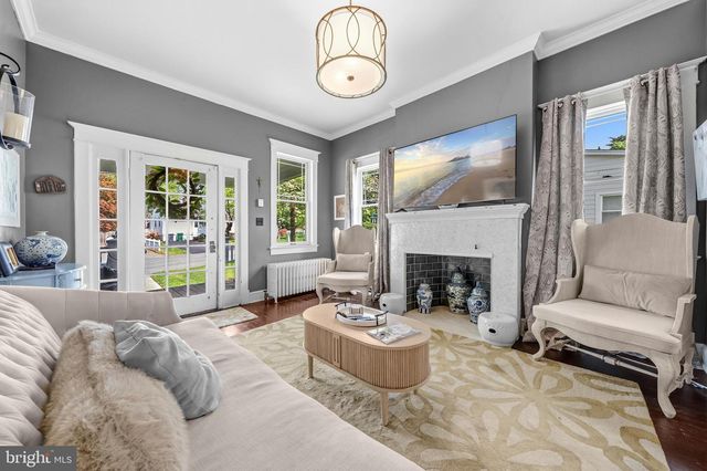 8 JAMES ST, Gaithersburg, MD 20877