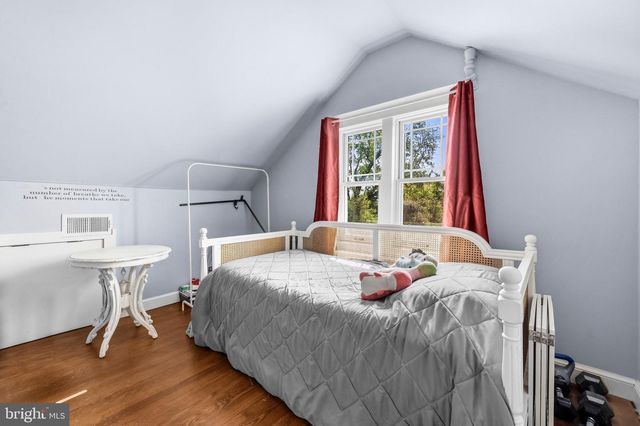 8 JAMES ST, Gaithersburg, MD 20877