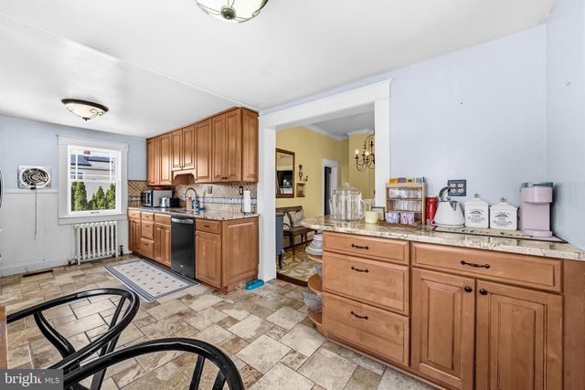 8 JAMES ST, Gaithersburg, MD 20877