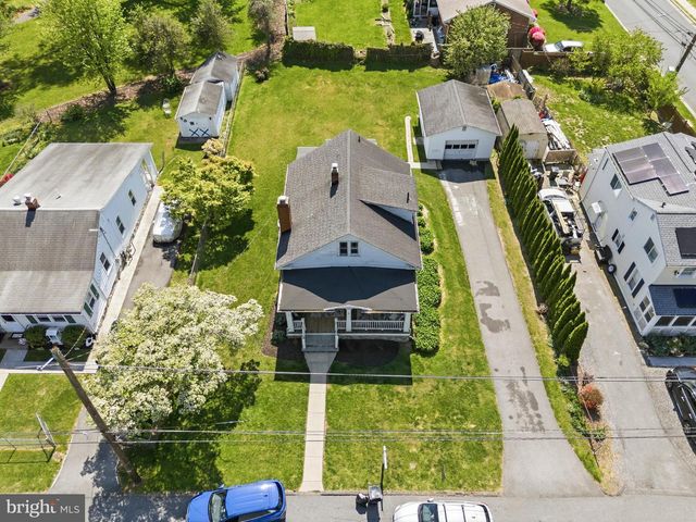 8 JAMES ST, Gaithersburg, MD 20877