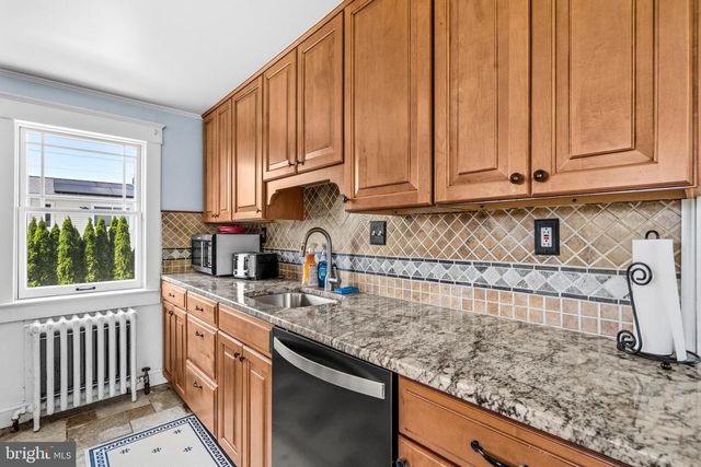 8 JAMES ST, Gaithersburg, MD 20877