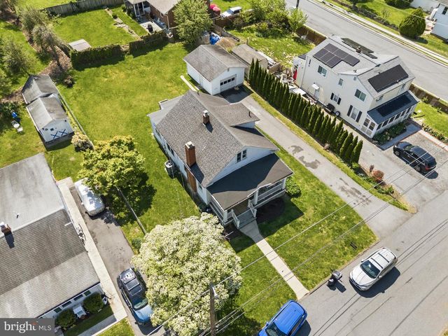 8 JAMES ST, Gaithersburg, MD 20877