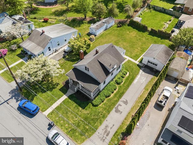 8 JAMES ST, Gaithersburg, MD 20877