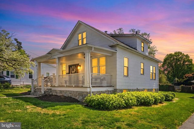 8 JAMES ST, Gaithersburg, MD 20877