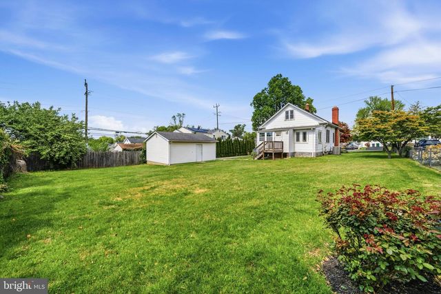 8 JAMES ST, Gaithersburg, MD 20877