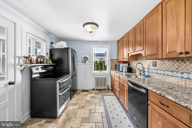 8 JAMES ST, Gaithersburg, MD 20877